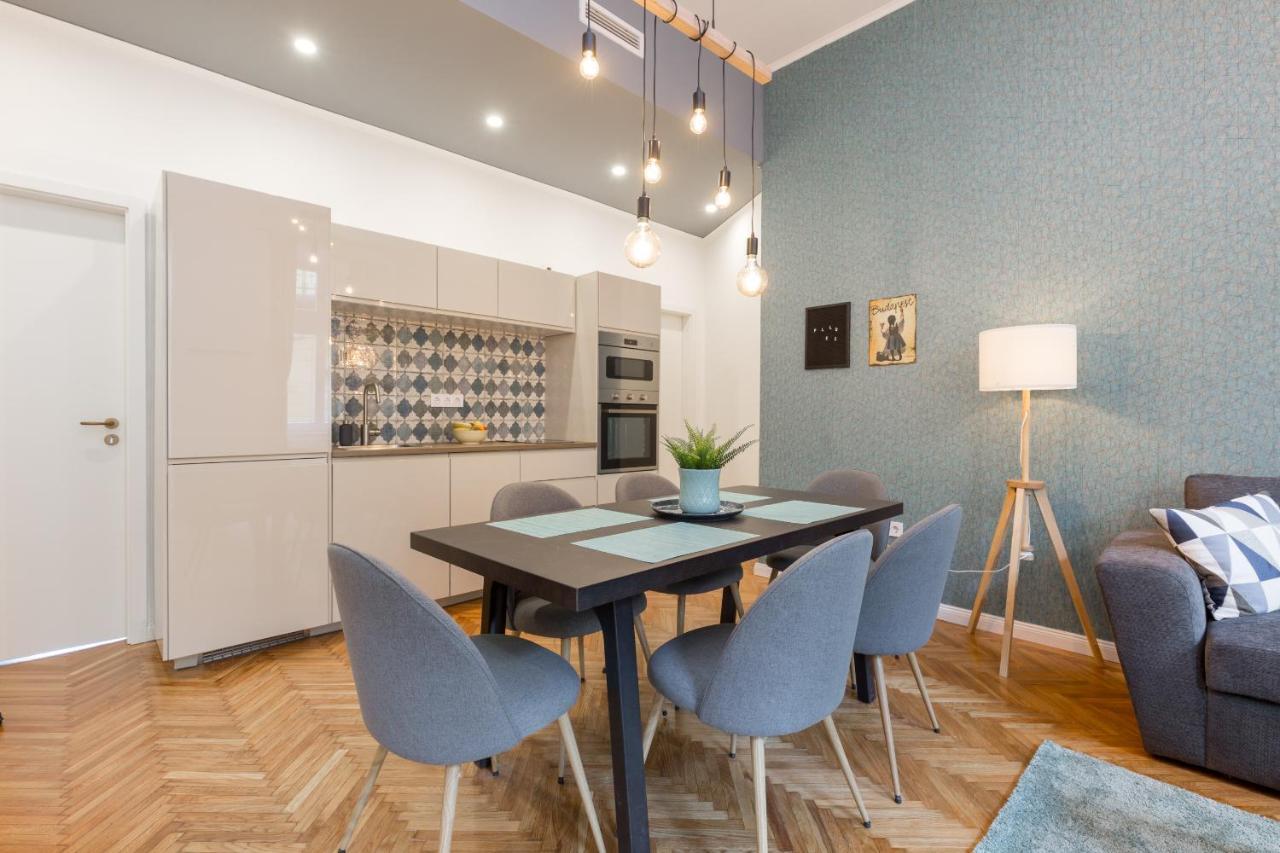Royal Ferenciek Apartamento *