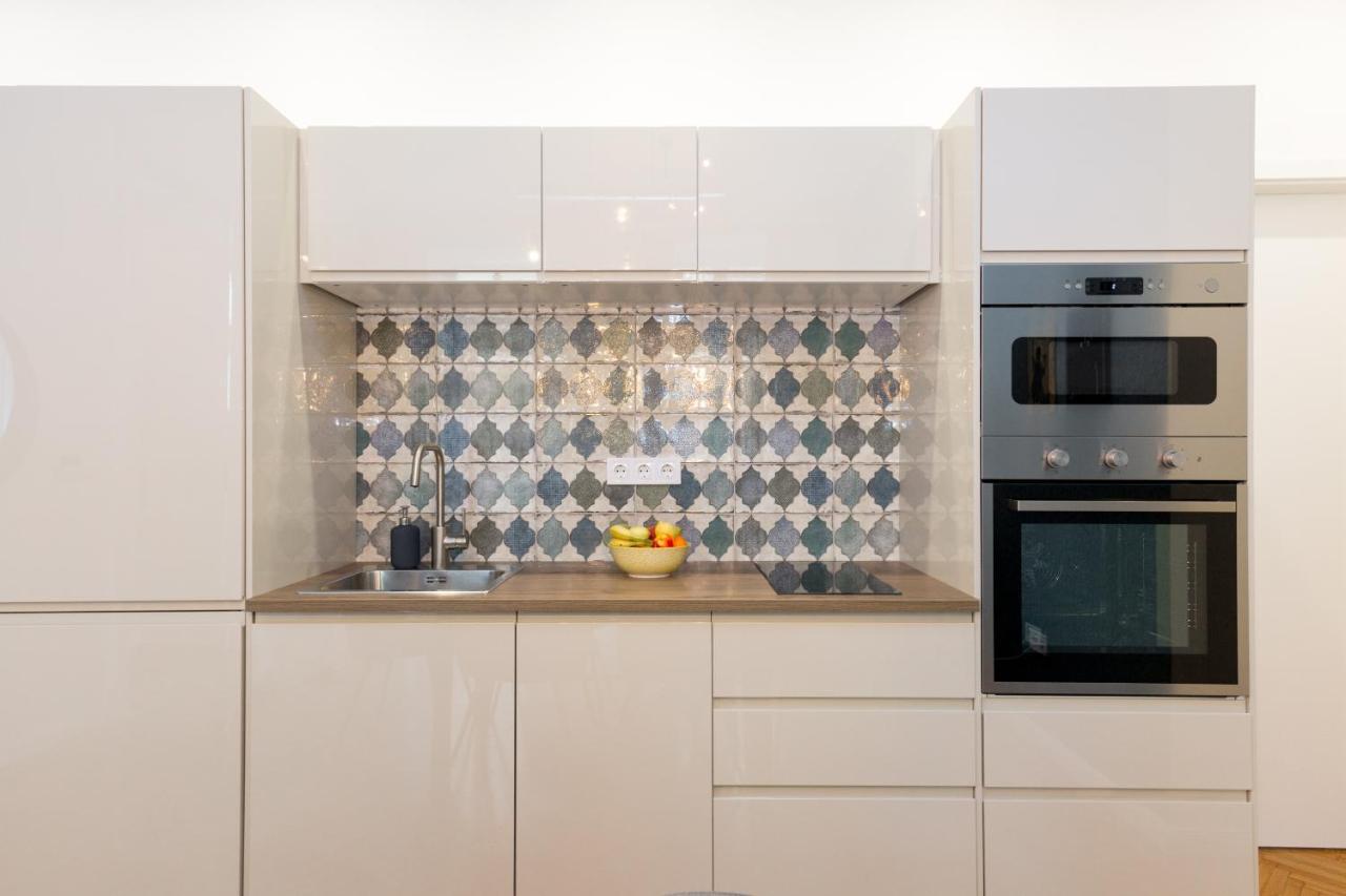 Royal Ferenciek Apartamento *